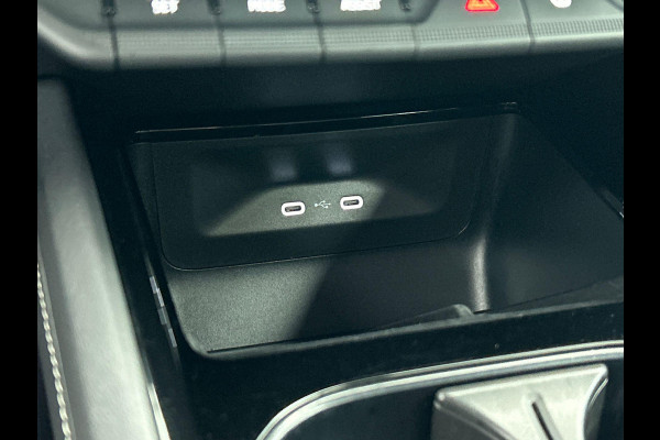 Škoda ENYAQ iV 80 Sportline Navigatie Climate Pack Camera DAB Led Lichtmetalen Velgen Parkeer sensoren