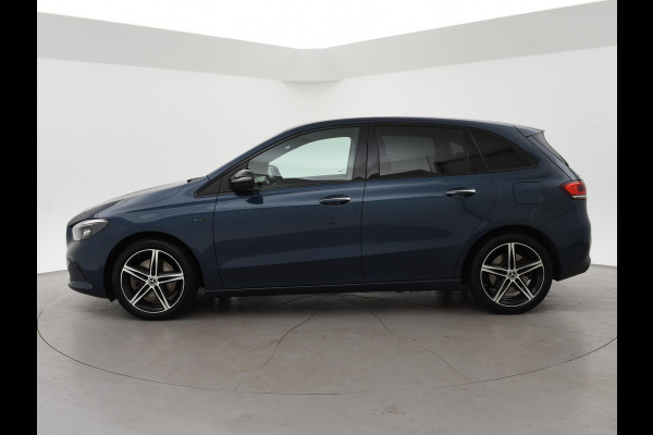Mercedes-Benz B-Klasse 250e PREMIUM + SFEERVERLICHTING | ADAPTIVE CRUISE | 360 CAMERA | 18 INCH | WIDESCREEN
