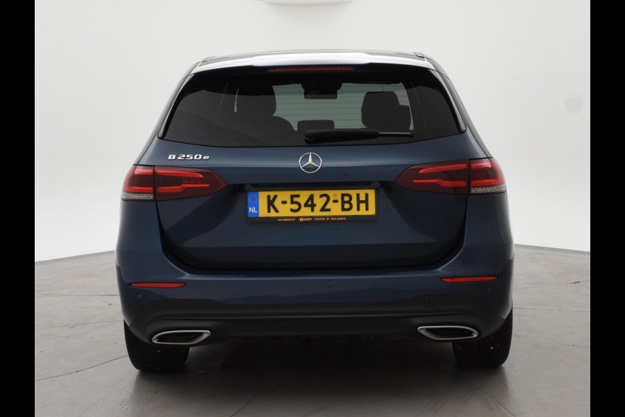 Mercedes-Benz B-Klasse 250e PREMIUM + SFEERVERLICHTING | ADAPTIVE CRUISE | 360 CAMERA | 18 INCH | WIDESCREEN