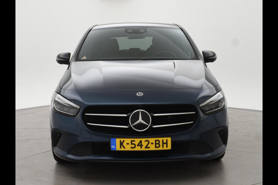 Mercedes-Benz B-Klasse 250e PREMIUM + SFEERVERLICHTING | ADAPTIVE CRUISE | 360 CAMERA | 18 INCH | WIDESCREEN