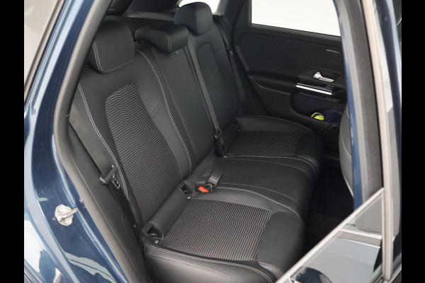 Mercedes-Benz B-Klasse 250e PREMIUM + SFEERVERLICHTING | ADAPTIVE CRUISE | 360 CAMERA | 18 INCH | WIDESCREEN