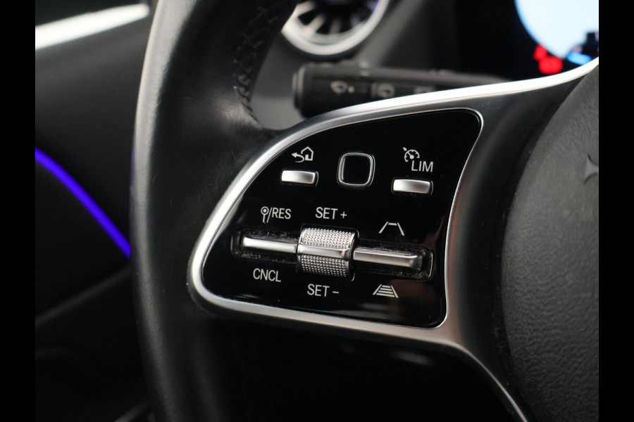 Mercedes-Benz B-Klasse 250e PREMIUM + SFEERVERLICHTING | ADAPTIVE CRUISE | 360 CAMERA | 18 INCH | WIDESCREEN