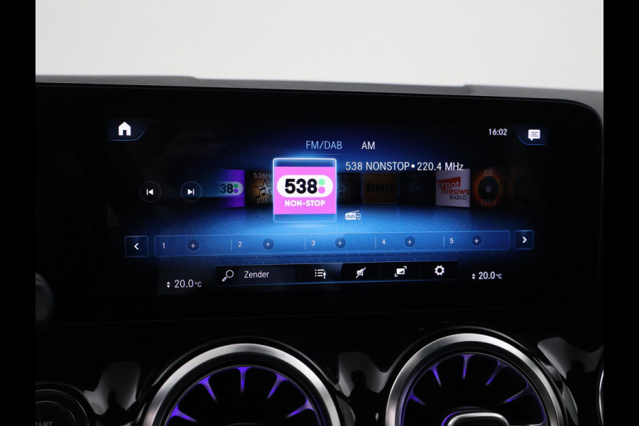 Mercedes-Benz B-Klasse 250e PREMIUM + SFEERVERLICHTING | ADAPTIVE CRUISE | 360 CAMERA | 18 INCH | WIDESCREEN
