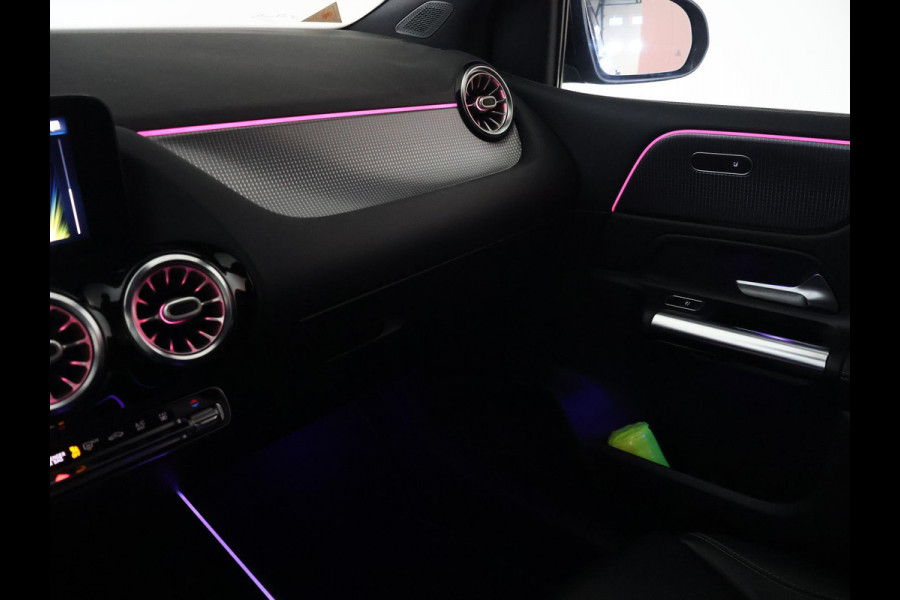 Mercedes-Benz B-Klasse 250e PREMIUM + SFEERVERLICHTING | ADAPTIVE CRUISE | 360 CAMERA | 18 INCH | WIDESCREEN