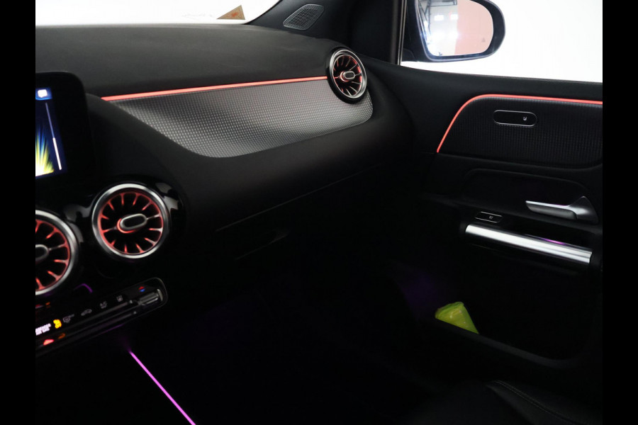 Mercedes-Benz B-Klasse 250e PREMIUM + SFEERVERLICHTING | ADAPTIVE CRUISE | 360 CAMERA | 18 INCH | WIDESCREEN