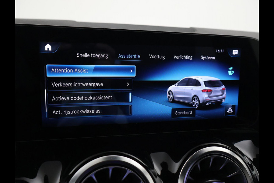 Mercedes-Benz B-Klasse 250e PREMIUM + SFEERVERLICHTING | ADAPTIVE CRUISE | 360 CAMERA | 18 INCH | WIDESCREEN