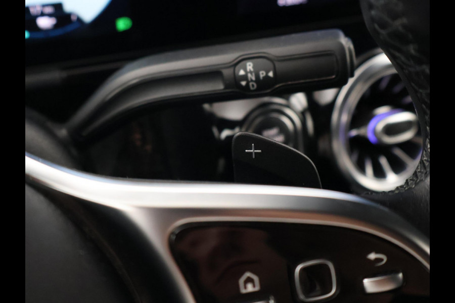 Mercedes-Benz B-Klasse 250e PREMIUM + SFEERVERLICHTING | ADAPTIVE CRUISE | 360 CAMERA | 18 INCH | WIDESCREEN