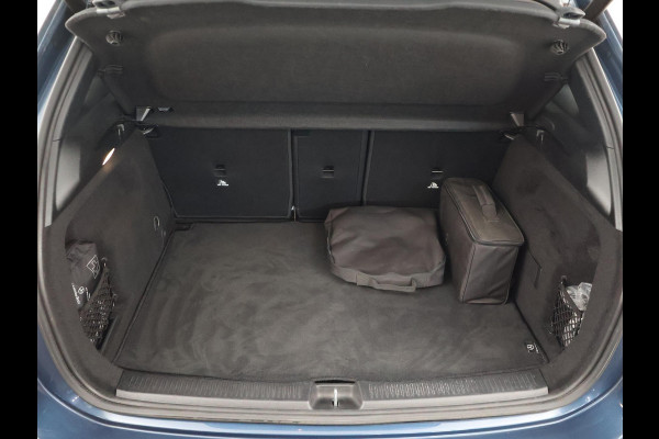 Mercedes-Benz B-Klasse 250e PREMIUM + SFEERVERLICHTING | ADAPTIVE CRUISE | 360 CAMERA | 18 INCH | WIDESCREEN