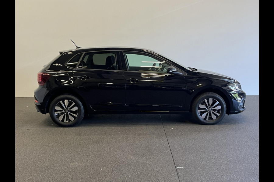 Volkswagen Polo 1.0 TSI Goal Automaat Navigatie Apple Carplay/Android Auto Parkeersensoren Adaptive Cruise Control Stoelverwarming Matrix LED koplampen Climate Control Lichtmetalen velgen