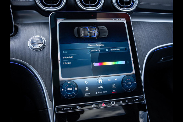 Mercedes-Benz C-Klasse C300 AMG Line - BTW l Pano l 360cam l Sfeerverlichting