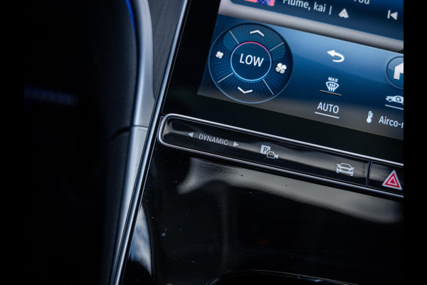 Mercedes-Benz C-Klasse C300 AMG Line - BTW l Pano l 360cam l Sfeerverlichting