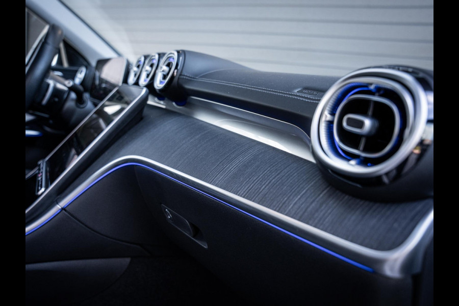 Mercedes-Benz C-Klasse C300 AMG Line - BTW l Pano l 360cam l Sfeerverlichting