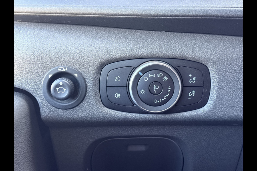 Ford Transit 350 2.0 TDCI 170PK L3H3 Airco Cruise Control Parkeersensoren v+a Voorruitverwarming