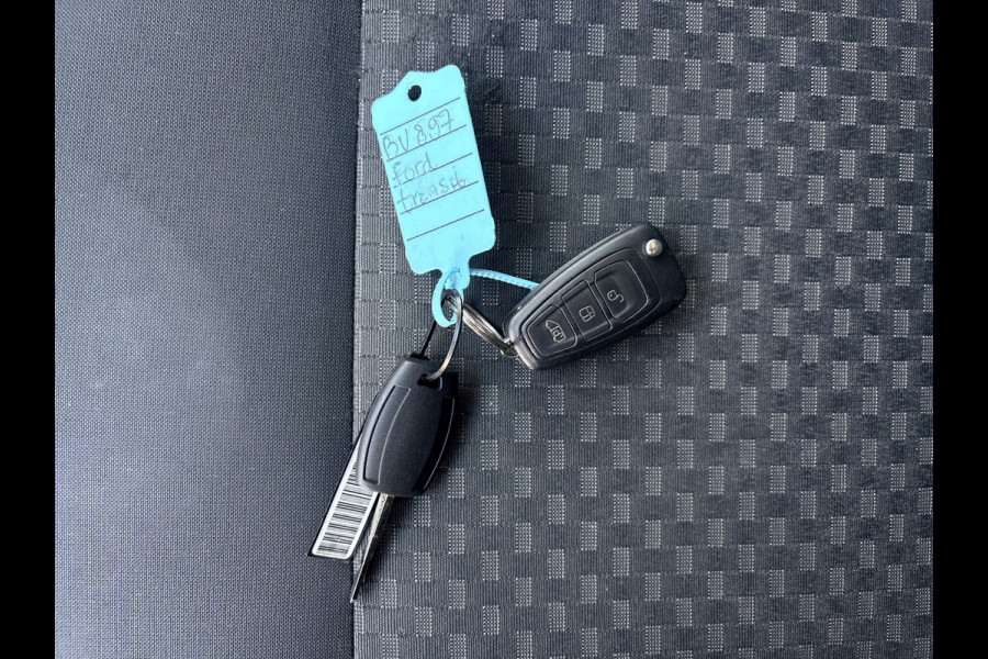 Ford Transit 350 2.0 TDCI 170PK L3H3 Airco Cruise Control Parkeersensoren v+a Voorruitverwarming