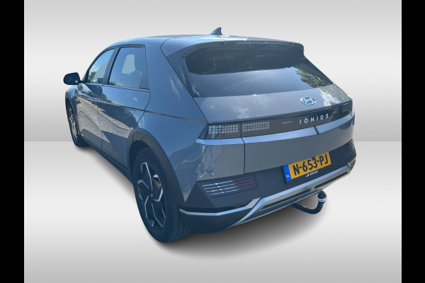 Hyundai IONIQ 5 Connect+ 73kWh / Trekhaak / Camera / Head-up / Leder / CarPlay / V2L / 19'' / Warmtepomp / Stoelverwarming / Dodehoek / DAB / ACC