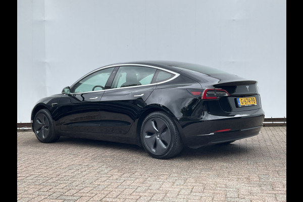Tesla Model 3 Standard RWD Plus 60 kWh Autopilot Black magic