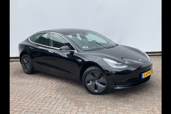 Tesla Model 3 Standard RWD Plus 60 kWh Autopilot Black magic