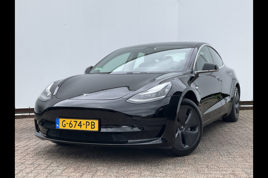 Tesla Model 3 Standard RWD Plus 60 kWh Autopilot Black magic