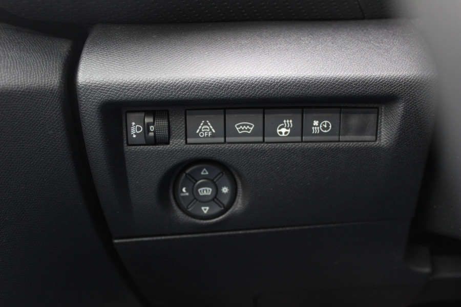 Citroën Ë-C4 Feel 50 kWh / Camera / Head-up / Keyless / CarPlay / 18'' / Dodehoek / DAB / Cruise Control / Full-LED