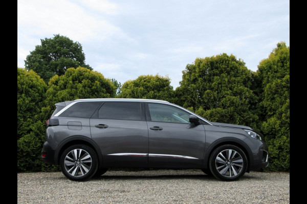 Peugeot 5008 1.2 PureTech Allure Automaat * 7-pers. * Panorama *