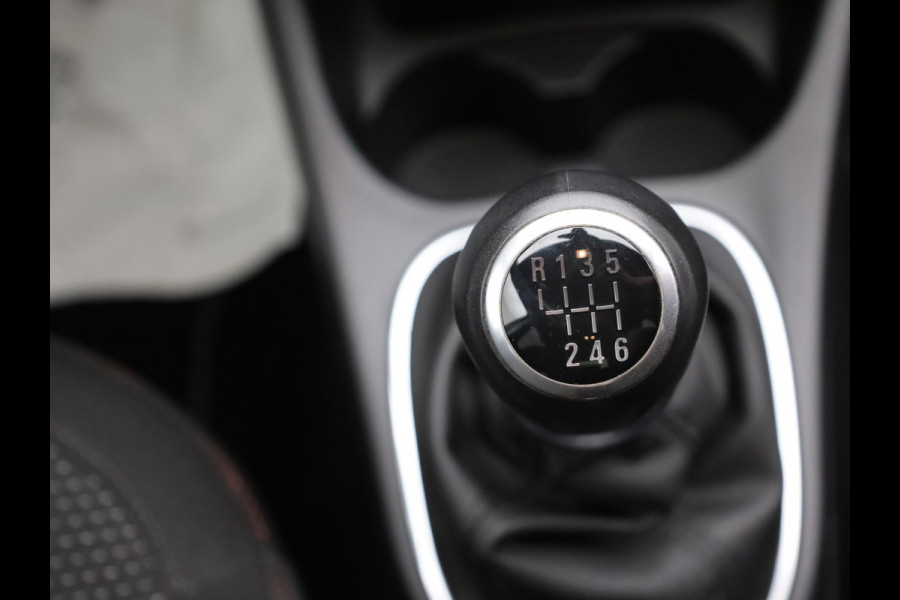 Opel Corsa 1.0 Turbo 90Pk Online Edition | Camera | Apple Carplay/ Android Auto | Prijs Rijklaar!!