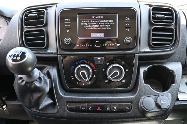 Fiat Ducato L2H2 2.2 MultiJet 140 pk 3.5t Camera, Cruise control, 270 Graden deuren