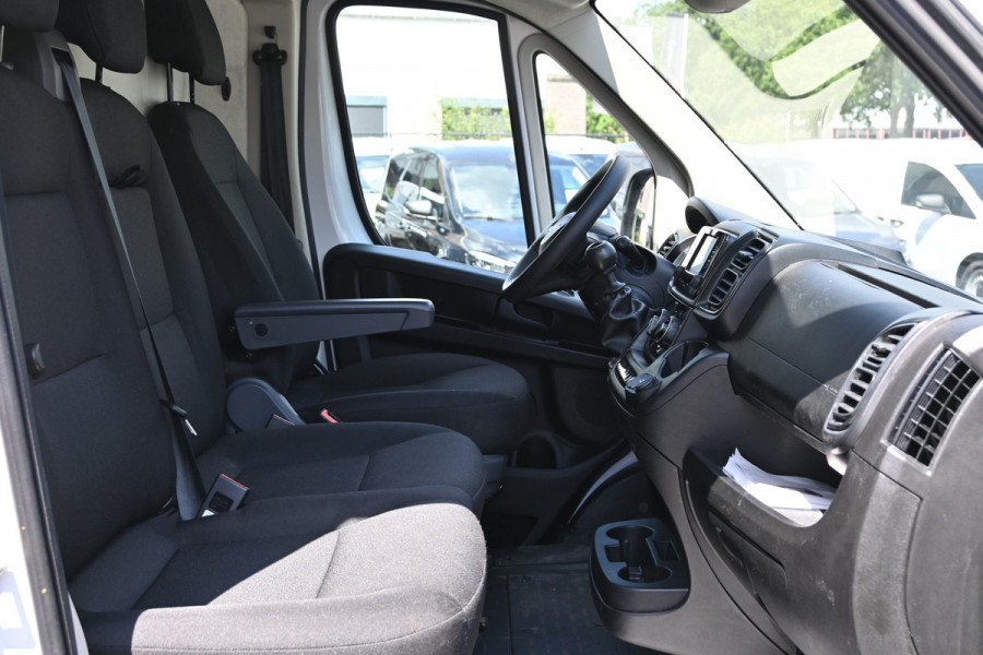 Fiat Ducato L2H2 2.2 MultiJet 140 pk 3.5t Camera, Cruise control, 270 Graden deuren