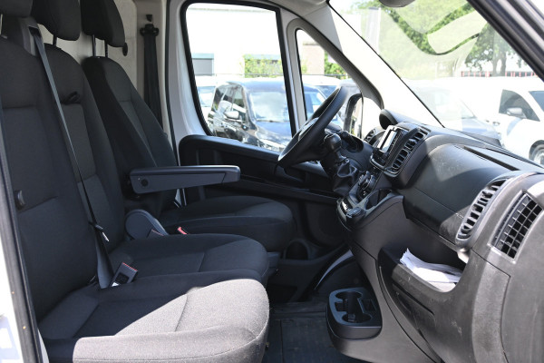 Fiat Ducato L2H2 2.2 MultiJet 140 pk 3.5t Camera, Cruise control, 270 Graden deuren