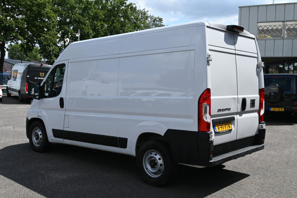 Fiat Ducato L2H2 2.2 MultiJet 140 pk 3.5t Camera, Cruise control, 270 Graden deuren