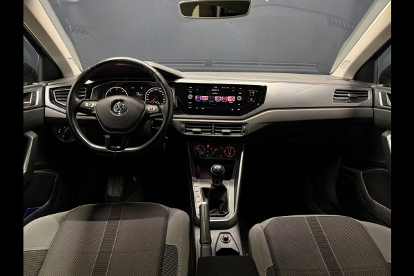 Volkswagen Polo 1.6 TDI Comfortline Business R Line LED