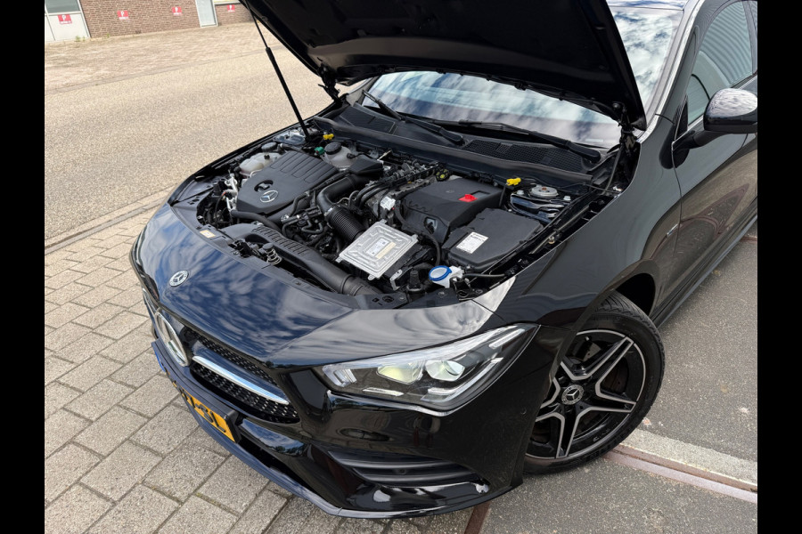 Mercedes-Benz CLA-Klasse 250 e Business Solution AMG LIMITED LEDER ALCANT