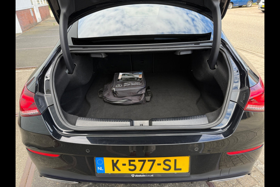 Mercedes-Benz CLA-Klasse 250 e Business Solution AMG LIMITED LEDER ALCANT