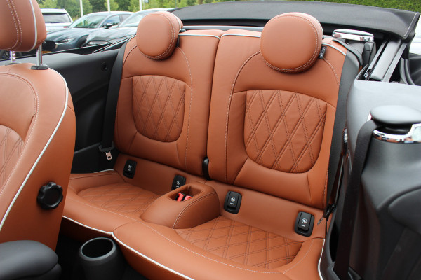 MINI Cabrio 2.0 Cooper S Rockingham GT Edition / Camera / Head-up / Leder / CarPlay / 17'' / Keyless / Windscherm / Stoelverwarming / DAB / Cruise Control