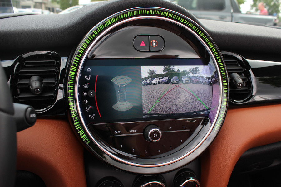 MINI Cabrio 2.0 Cooper S Rockingham GT Edition / Camera / Head-up / Leder / CarPlay / 17'' / Keyless / Windscherm / Stoelverwarming / DAB / Cruise Control