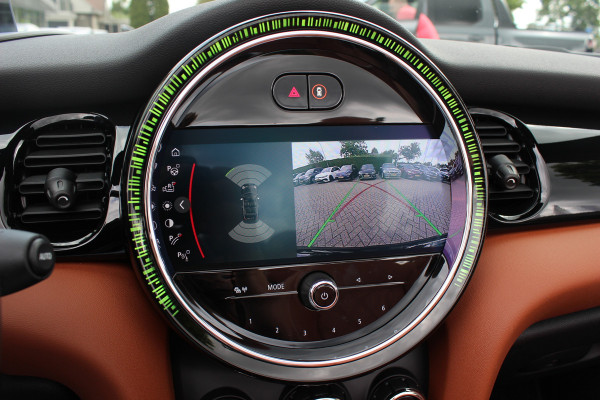 MINI Cabrio 2.0 Cooper S Rockingham GT Edition / Camera / Head-up / Leder / CarPlay / 17'' / Keyless / Windscherm / Stoelverwarming / DAB / Cruise Control