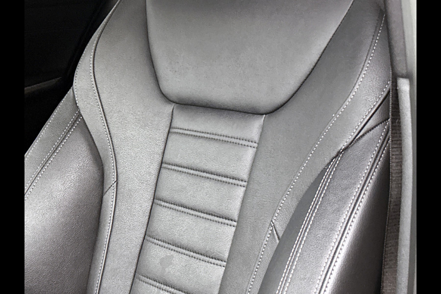 BMW 3 Serie Touring 320e Business Edition Plus(NL-auto, Goed OnderH, Carplay, Trekhaak, Camera, Navi Pro, StoelV, Etc)