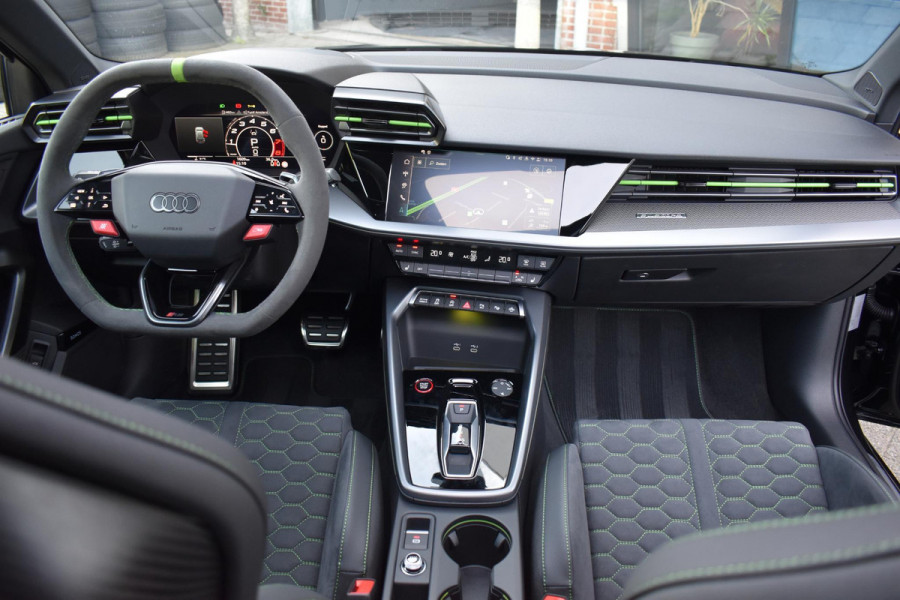 Audi RS3 Sportback 2.5 TFSI RS 3 quattro Hulk Sonos HUD Pano