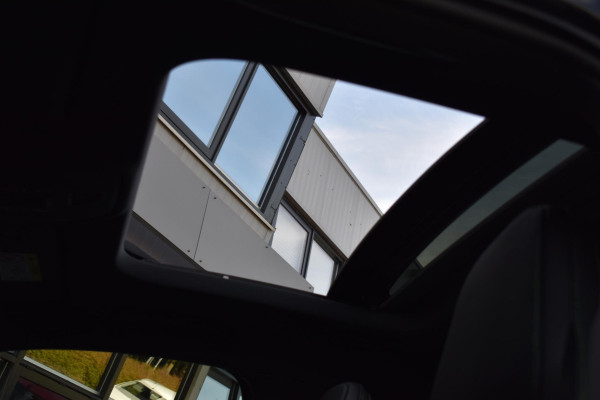 Audi RS3 Sportback 2.5 TFSI RS 3 quattro Hulk Sonos HUD Pano