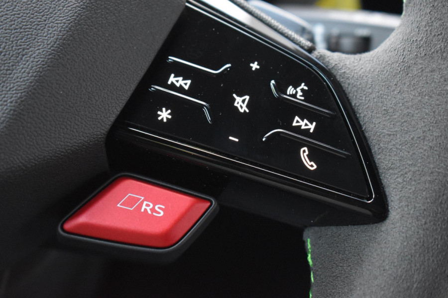 Audi RS3 Sportback 2.5 TFSI RS 3 quattro Hulk Sonos HUD Pano