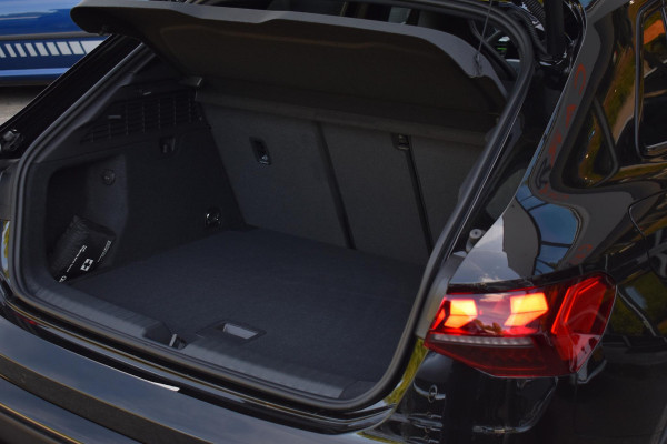 Audi RS3 Sportback 2.5 TFSI RS 3 quattro Hulk Sonos HUD Pano