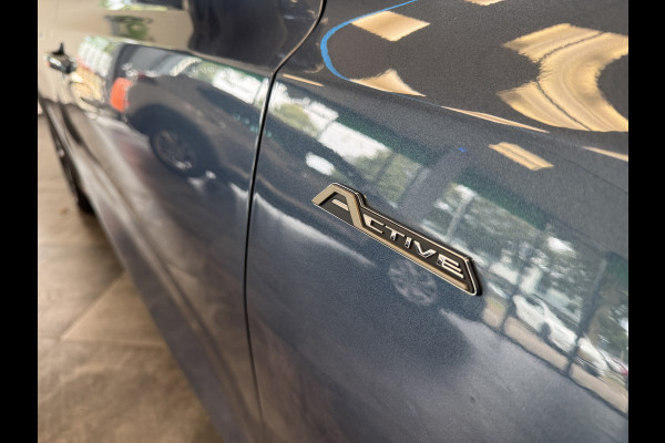 Ford FOCUS Wagon 1.0 EcoBoost Hybrid Active X ACC PDC Camera NAP 24 Maanden garantie* (Vraag naar de voorwaarden)