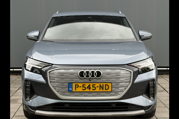 Audi Q4 e-tron BWJ 2022 | 35 Launch edition Advanced 55 kWh | SPORTSTOELEN | CARPLAY | CLIMA | STOELVERW | CAMERA A | PDC 2X | LICHTMETAAL |