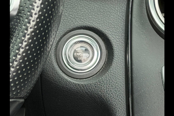 Mercedes-Benz C-Klasse Cabrio 180 Premium Plus Pack AMG | Navigatie | Clima | Nek verwarming | Airscarf | Trekhaak |18" breedset.