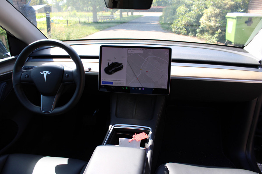 Tesla Model Y Long Range AWD 75 kWh SOh 91% LEER AUTOPILOT NAVI ORG NL 113000KM!!!