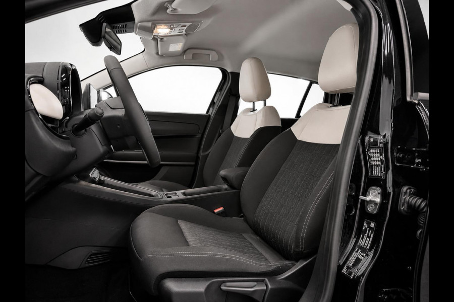 Fiat 600 1.2 Hybrid Icon Wireless CarPlay Stoelverwarming Cruise Control PDC+Camera achter Full  LED Virtual Cockpit