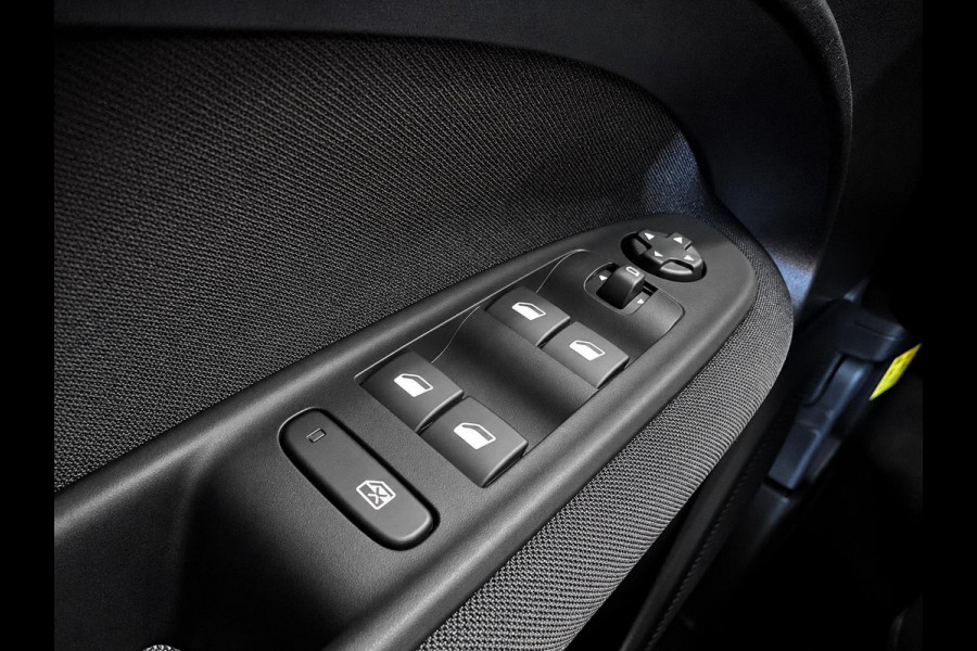 Fiat 600 1.2 Hybrid Icon Wireless CarPlay Stoelverwarming Cruise Control PDC+Camera achter Full  LED Virtual Cockpit