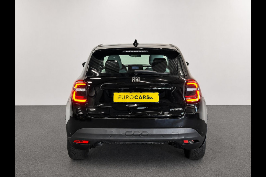 Fiat 600 1.2 Hybrid Icon Wireless CarPlay Stoelverwarming Cruise Control PDC+Camera achter Full  LED Virtual Cockpit