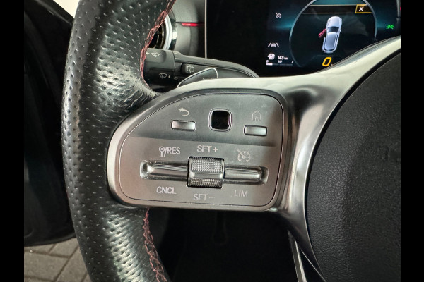 Mercedes-Benz A-Klasse 200 AMG Camera|CarPlay|Stoelverwarming