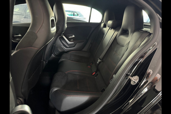 Mercedes-Benz A-Klasse 200 AMG Camera|CarPlay|Stoelverwarming