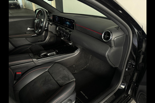 Mercedes-Benz A-Klasse 200 AMG Camera|CarPlay|Stoelverwarming